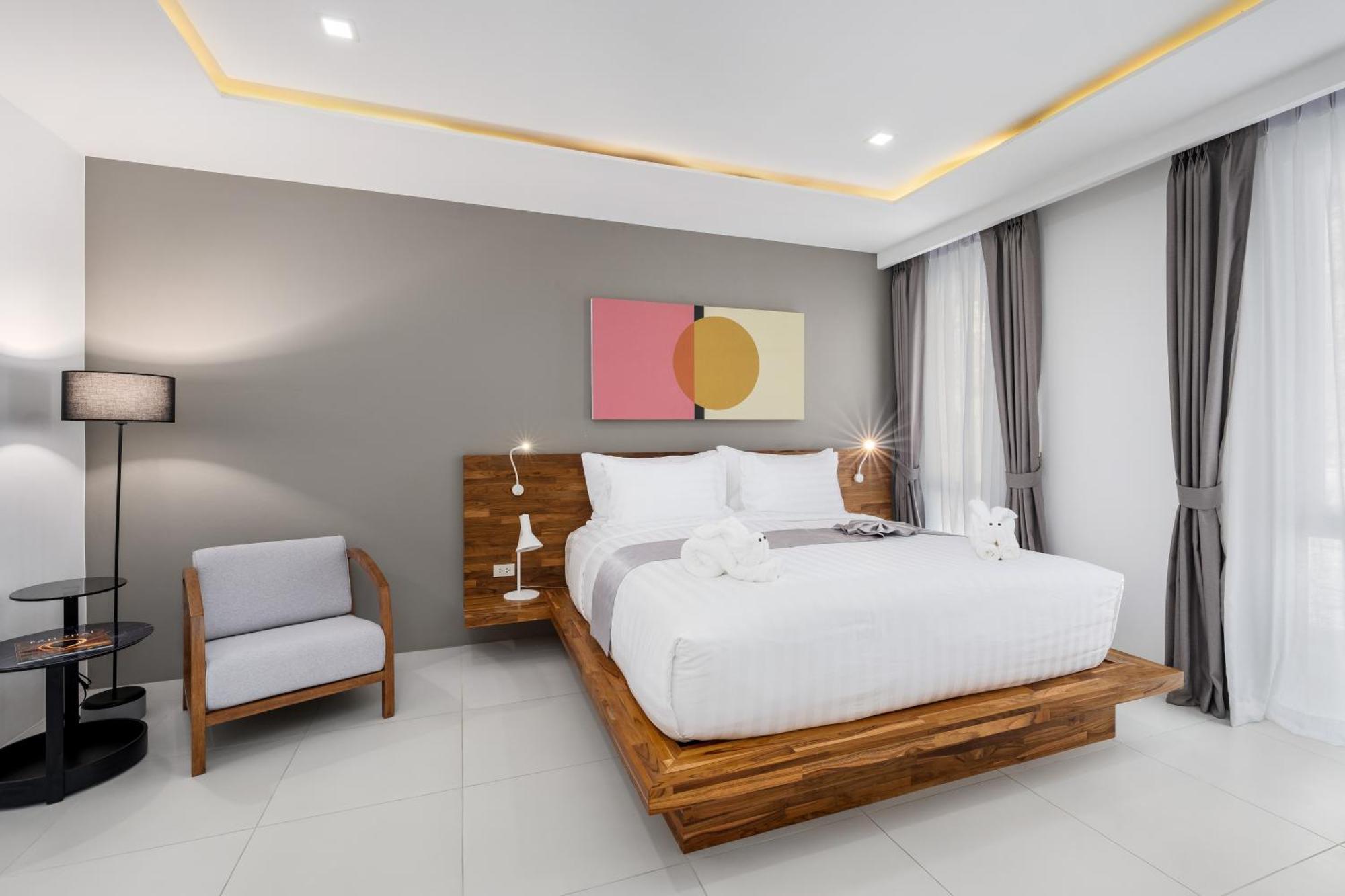 Unique Boutique Residences Bang Rak Beach  Bagian luar foto